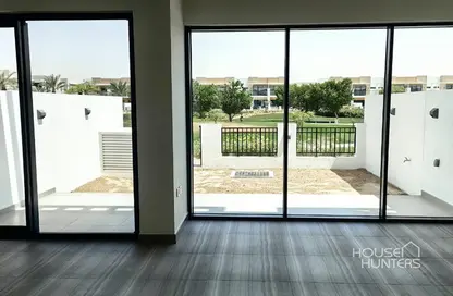 فيلا - 3 غرف نوم - 2 حمامات للايجار في روكوود - داماك هيلز - دبي