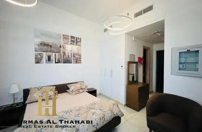 Apartment - Studio - 1 Bathroom for rent in The Square Tower - Jumeirah Village Circle - Dubai