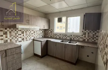 Apartment - 2 Bedrooms - 2 Bathrooms for rent in Palm Tower 3 - Palm Towers - Al Majaz - Sharjah