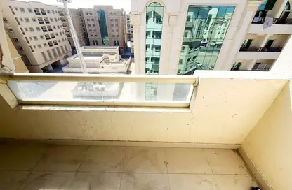 Apartment - 2 Bedrooms - 2 Bathrooms for rent in Muwaileh 29 Building - Muwaileh - Sharjah