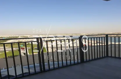 Apartment - 2 Bedrooms - 2 Bathrooms for sale in Waters Edge - Yas Island - Abu Dhabi