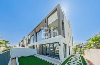 Villa - 4 Bedrooms - 6 Bathrooms for sale in Aura - Tilal Al Ghaf - Dubai