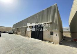 صورةمبنى خارجي لـ: مستودع للبيع في المرحلة 2 - مجمع دبي للإستثمار - دبي, صورة 1