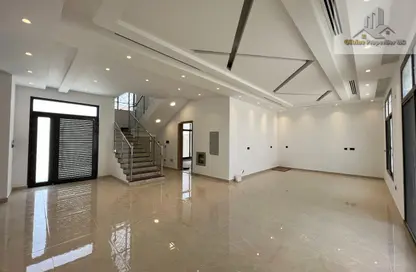 Villa - 5 Bedrooms - 7 Bathrooms for rent in Nad Al Sheba Villas - Nad Al Sheba 3 - Nad Al Sheba - Dubai