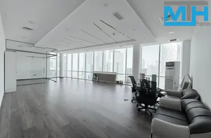 Office Space - Studio - 1 Bathroom for rent in Park Lane Tower - Business Bay - Dubai Office Space - Studio - 1 Bathroom for rent in Park Lane Tower - Business Bay - Dubai