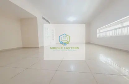 Apartment - 2 Bedrooms - 2 Bathrooms for rent in Hazaa Bin Zayed the First Street - Al Nahyan Camp - Abu Dhabi