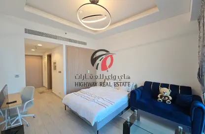شقة - 1 حمام للايجار في فرهاد عزيزي ريزيدنس - الجداف - دبي