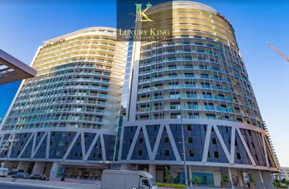 Apartment - 7+ Bedrooms - 1 Bathroom for sale in DAMAC Majestine - Business Bay - Dubai