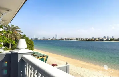 Villa - 4 Bedrooms - 6 Bathrooms for rent in Garden Homes Frond P - Garden Homes - Palm Jumeirah - Dubai