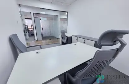 Business Centre - Studio - 4 Bathrooms for rent in Twin Tower - Baniyas Road - Deira - Dubai