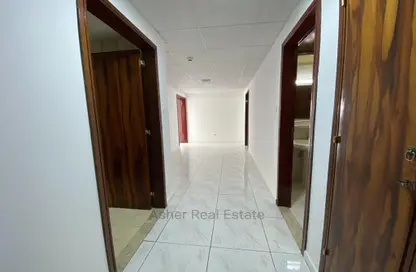 Apartment - 3 Bedrooms - 3 Bathrooms for rent in Saeed Towers - Sheikh Zayed Road - Dubai