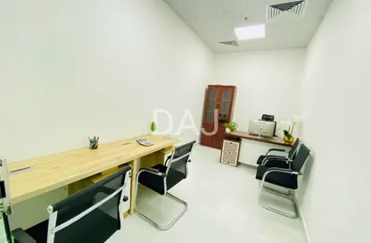 مكتب - استوديو - 1 حمام للايجار في ريد اڤينيو - منطقة القرهود - دبي