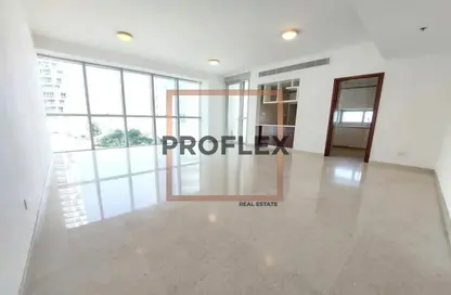 Empty Room image for: Apartment - 2 Bedrooms - 3 Bathrooms for rent in Rihan Heights - Grand Mosque District - Abu Dhabi, Image 1
