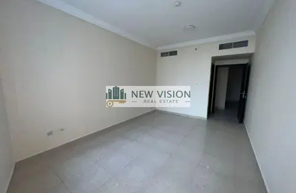 Apartment - 2 Bedrooms - 2 Bathrooms for rent in Al Khan Corniche - Al Khan - Sharjah
