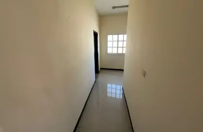 Apartment - Studio - 1 Bathroom for rent in Ajman Creek Towers - Al Rashidiya 1 - Al Rashidiya - Ajman Apartment - Studio - 1 Bathroom for rent in Ajman Creek Towers - Al Rashidiya 1 - Al Rashidiya - Ajman