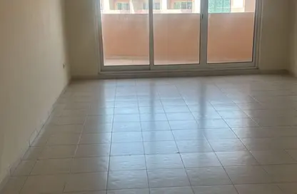 شقة - غرفة نوم - 2 حمامات للايجار في مبنى 1 - 37 - زين - ديسكفري غاردنز - دبي