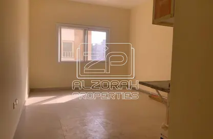 Whole Building - Studio for sale in Muweileh Community - Muwaileh Commercial - Sharjah