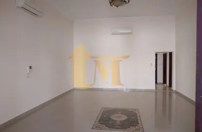 Villa - 3 Bedrooms - 5 Bathrooms for rent in Al Quoz 2 - Al Quoz - Dubai