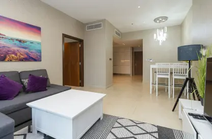 Living / Dining Room image for: Apartment - 1 Bedroom - 2 Bathrooms for sale in Marina Gate 1 - Marina Gate - Dubai Marina - Dubai, Image 1