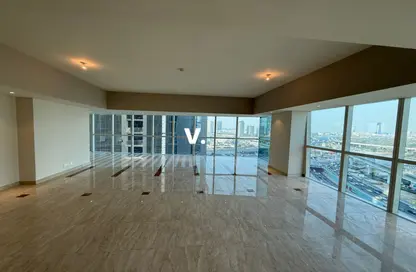 Apartment - 2 Bedrooms - 2 Bathrooms for rent in Sama Tower - Sheikh Zayed Road - Dubai