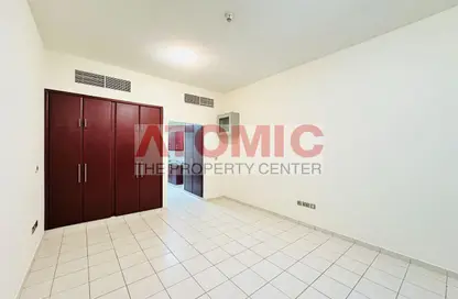 Apartment - Studio - 1 Bathroom for rent in Dunes Village - Dubai Investment Park (DIP) - Dubai