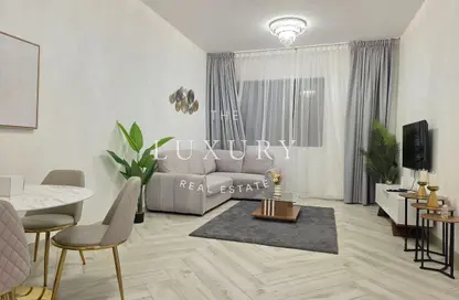 Apartment - 1 Bedroom - 2 Bathrooms for rent in Empire Residence - Jumeirah Village Circle - Dubai