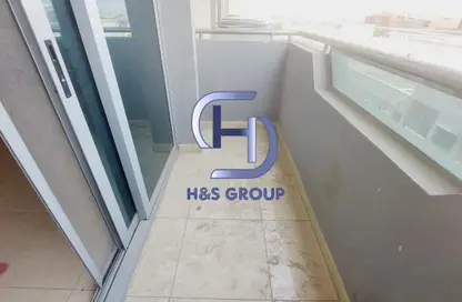 شقة - 2 غرف نوم - 3 حمامات للايجار في الثاني مويلح - تجارية مويلح - الشارقة شقة - 2 غرف نوم - 3 حمامات للايجار في الثاني مويلح - تجارية مويلح - الشارقة