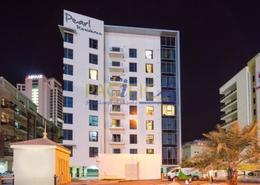 Near Media City and Beach - Maintenance Free