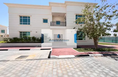 Villa - 6 Bedrooms for rent in Khalifa City - Abu Dhabi