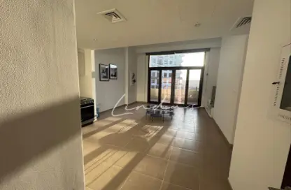 Apartment - 2 Bedrooms - 2 Bathrooms for rent in Warda Apartments 2B - Warda Apartments - Town Square - Dubai
