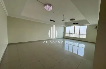 Apartment - 2 Bedrooms - 4 Bathrooms for rent in Al Majaz 2 - Al Majaz - Sharjah