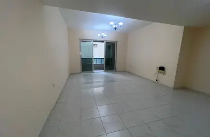 Apartment - 2 Bedrooms - 2 Bathrooms for rent in New Al Taawun Road - Al Taawun - Sharjah