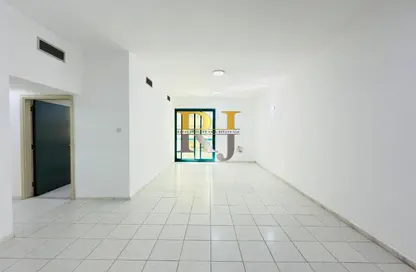 Apartment - 1 Bedroom - 2 Bathrooms for rent in Mankhool Building - Mankhool - Bur Dubai - Dubai