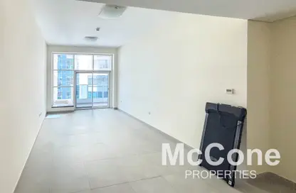 Apartment - 1 Bedroom - 2 Bathrooms for rent in Marina Arcade Tower - Dubai Marina - Dubai