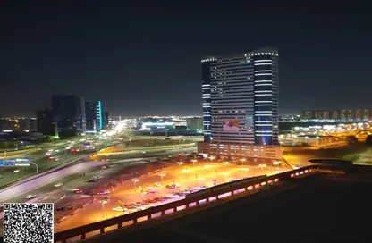Apartment - 3 Bedrooms - 4 Bathrooms for sale in Conquer Tower - Sheikh Maktoum Bin Rashid Street - Ajman