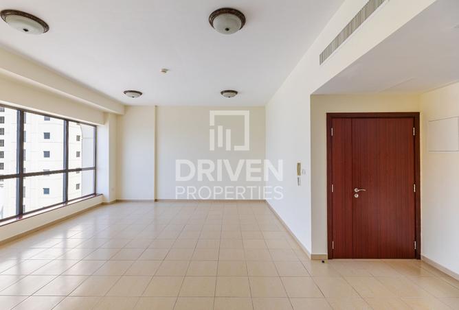 15322129 - Property Main Image