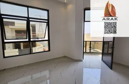 فيلا للبيع في برج البوابة 1 - مشيرف - عجمان