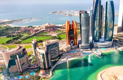 Apartment - 2 Bedrooms - 3 Bathrooms for rent in Etihad Tower 2 - Etihad Towers - Corniche Road - Abu Dhabi