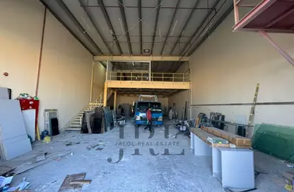 Warehouse - Studio - 1 Bathroom for rent in Al Sajaa Industrial - Al Sajaa - Sharjah