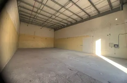 مستودع - استوديو للايجار في مصفح الصناعية - مصفح - أبوظبي