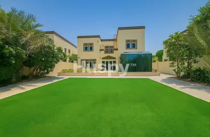 فيلا - 3 غرف نوم - 4 حمامات للايجار في التراث - جميرا بارك - دبي