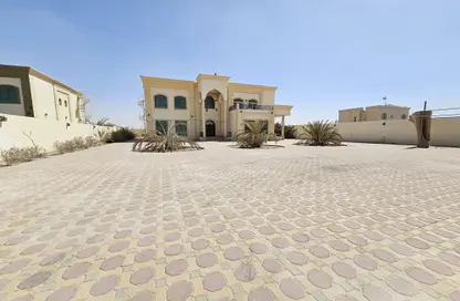 Villa - 5 Bedrooms - 7 Bathrooms for rent in Al Rahmaniya 2 - Al Rahmaniya - Sharjah