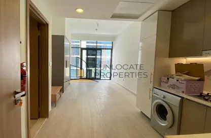Laundry Room image for: Apartment - 1 Bathroom for rent in AZIZI Riviera 15 - Meydan One - Meydan - Dubai, Image 1