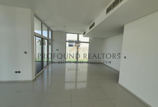 14510117 - Property Image 2