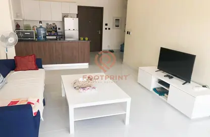 Apartment - 2 Bedrooms - 2 Bathrooms for rent in Lawnz by Danube Block 2 - Lawnz by Danube - International City - Dubai