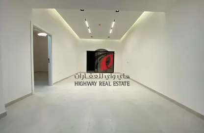 Apartment - 1 Bedroom - 2 Bathrooms for rent in Al Warsan 4 - Al Warsan - Dubai Apartment - 1 Bedroom - 2 Bathrooms for rent in Al Warsan 4 - Al Warsan - Dubai