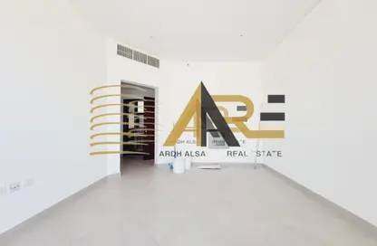 Apartment - 2 Bedrooms - 2 Bathrooms for rent in Sarab 2 - Aljada - Sharjah