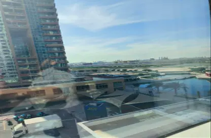 مكتب - استوديو - 2 حمامات للايجار في أبراج بحيرات الجميرا - دبي مكتب - استوديو - 2 حمامات للايجار في أبراج بحيرات الجميرا - دبي