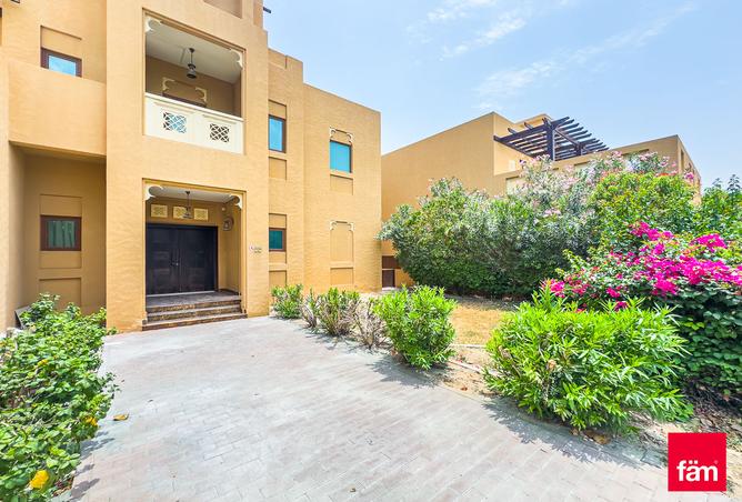 Villa - 3 Bedrooms - 5 Bathrooms for rent in Dubai Style - North Village - Al Furjan - Dubai