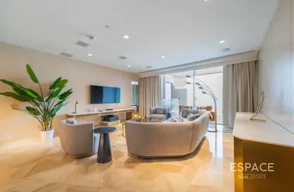 شقة - غرفة نوم - 1 حمام للبيع في فايف نخلة جميرا - نخلة جميرا - دبي